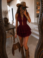 Vestido Corto de Encaje con Volantes y Pantalón Interior – Lola Sierra