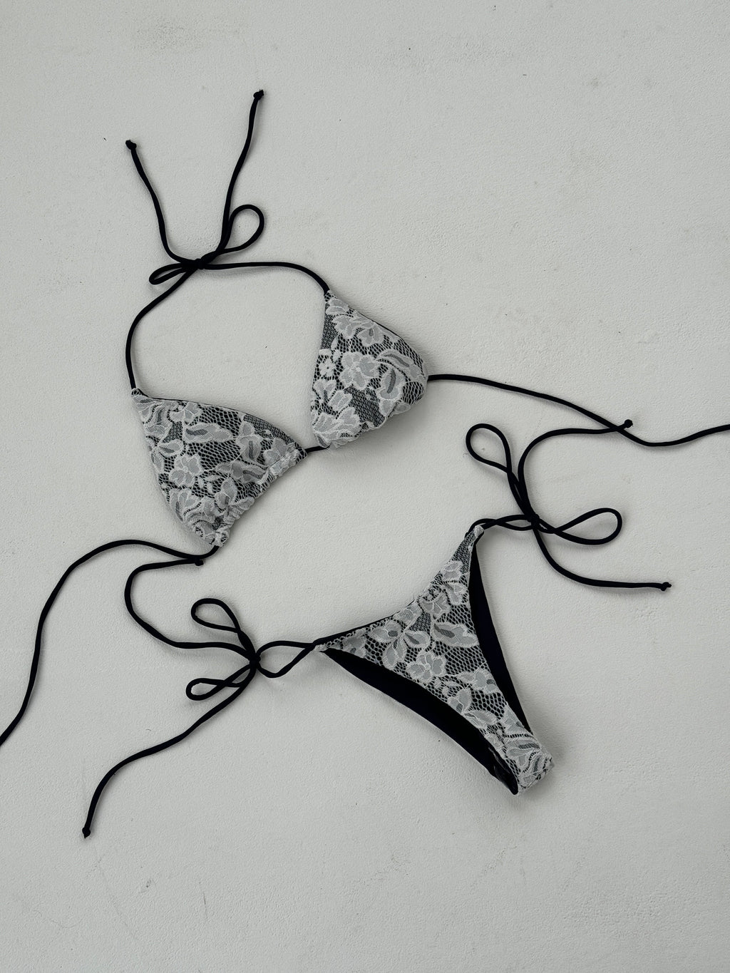 Bikini de flores - Amanda