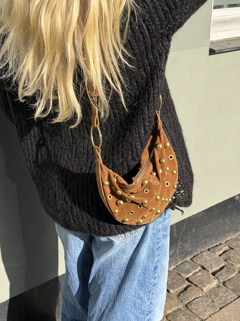 Bolso con tachuelas - Lara