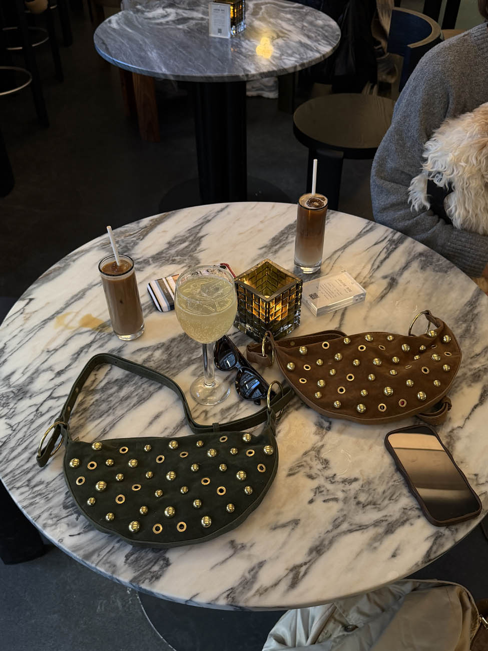 Bolso con tachuelas - Lara