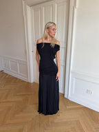 Vestido con hombros abiertos - Soria
