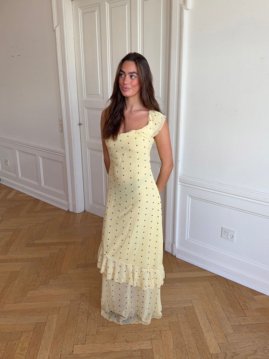 Vestido con lunares - Flor