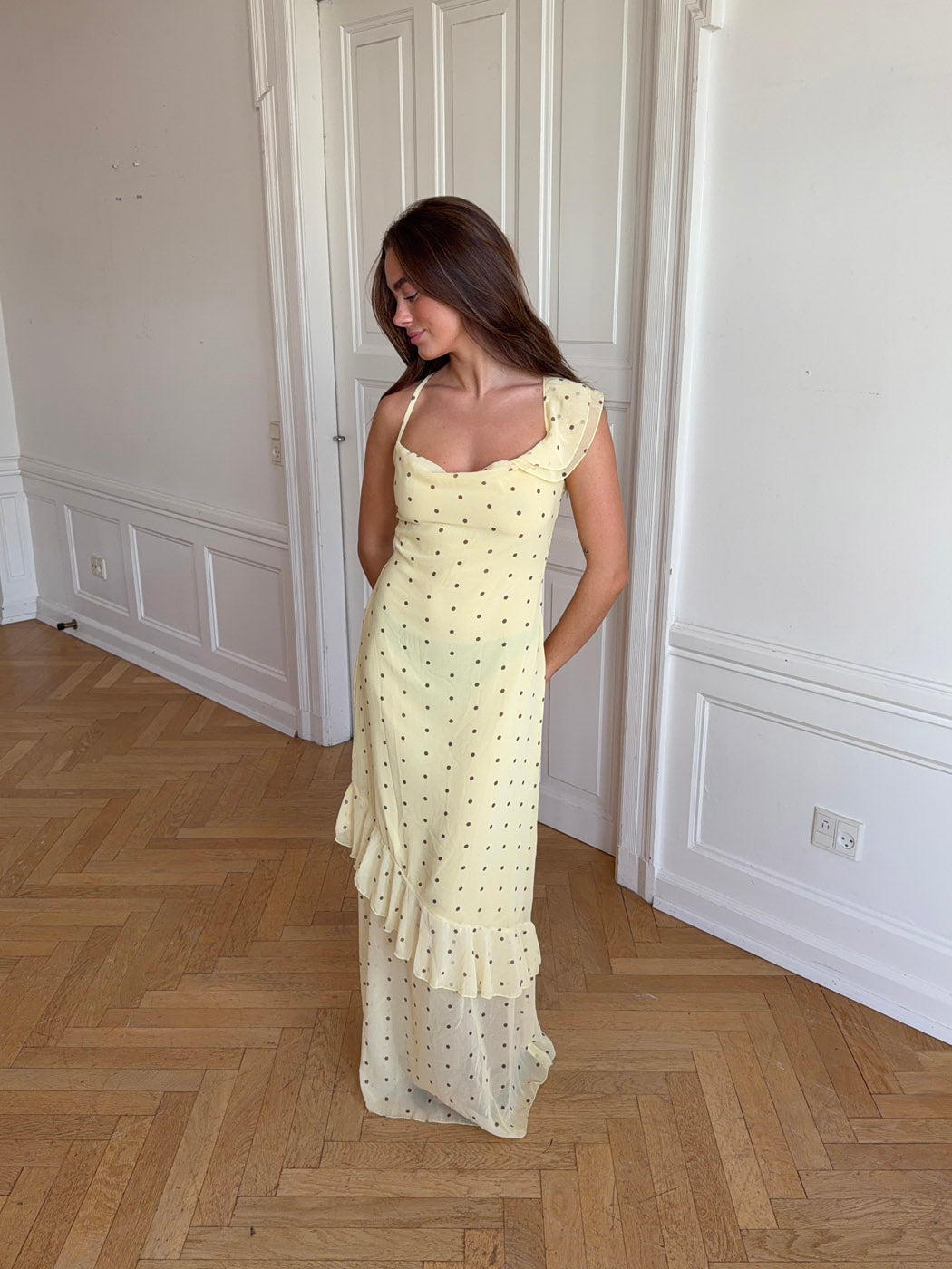 Vestido con lunares - Flor