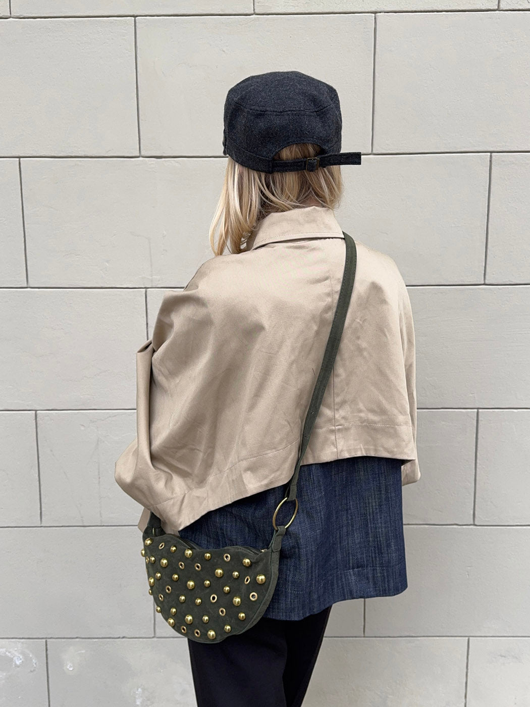 Bolso con tachuelas - Lara